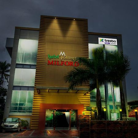 Treebo Premium Palmyra Milford, 2 Km From Alleppey Beach Alappuzha ภายนอก รูปภาพ