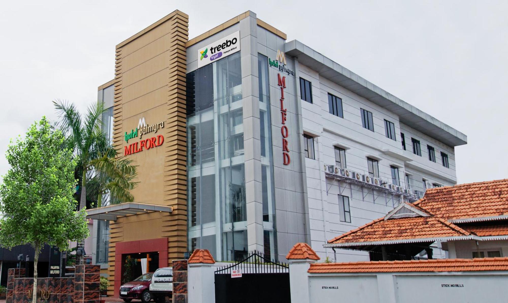 Treebo Premium Palmyra Milford, 2 Km From Alleppey Beach Alappuzha ภายนอก รูปภาพ