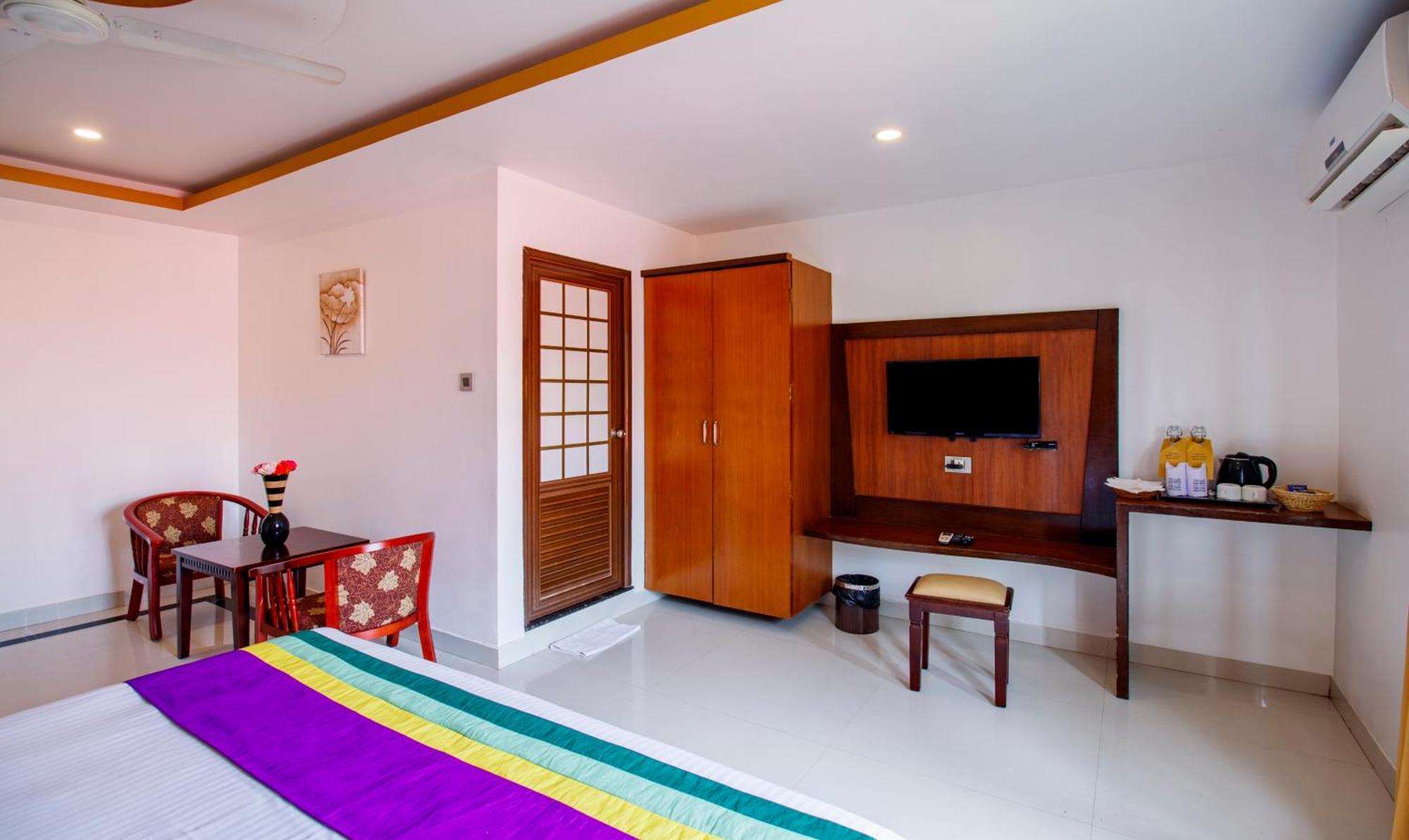 Treebo Premium Palmyra Milford, 2 Km From Alleppey Beach Alappuzha ภายนอก รูปภาพ