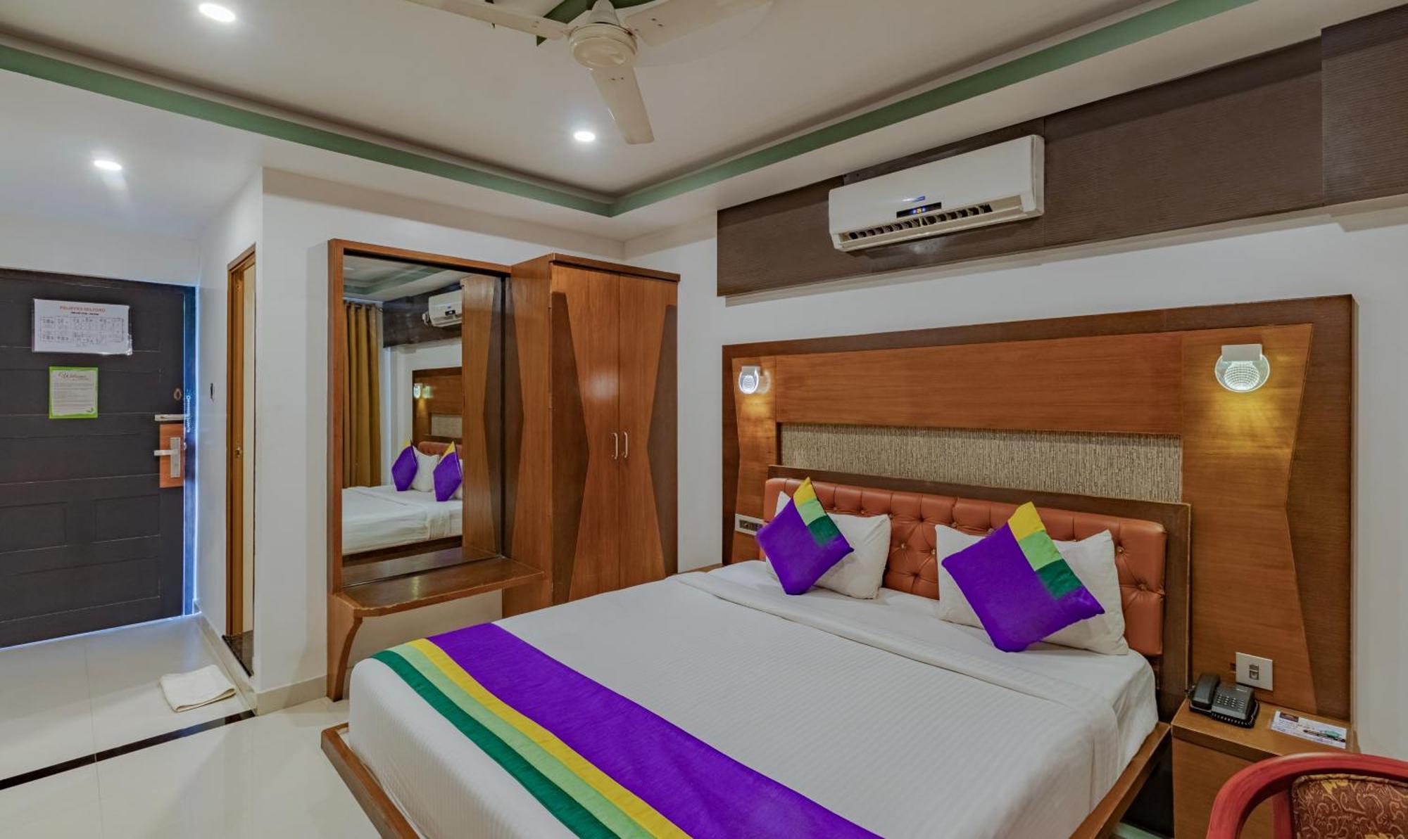 Treebo Premium Palmyra Milford, 2 Km From Alleppey Beach Alappuzha ภายนอก รูปภาพ